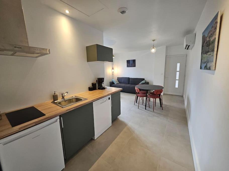 T 2 Lumineux Drome Des Collines Apartman Chateauneuf-de-Galaure Kültér fotó